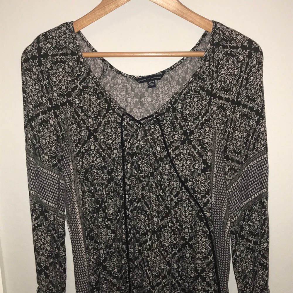 Long cinched sleeve blouse